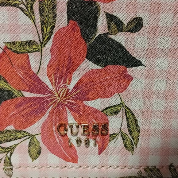 GUESS Crossbody Purse Pink Gingham Pattern Floral 1981 Handbag - Picture 3 of 12